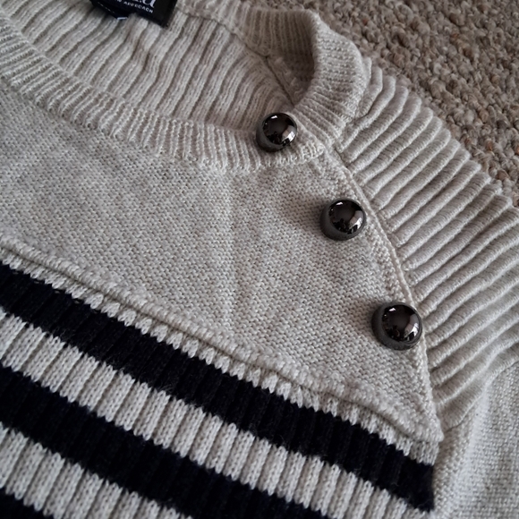 A.N.A knit stripe sweater - Picture 2 of 9